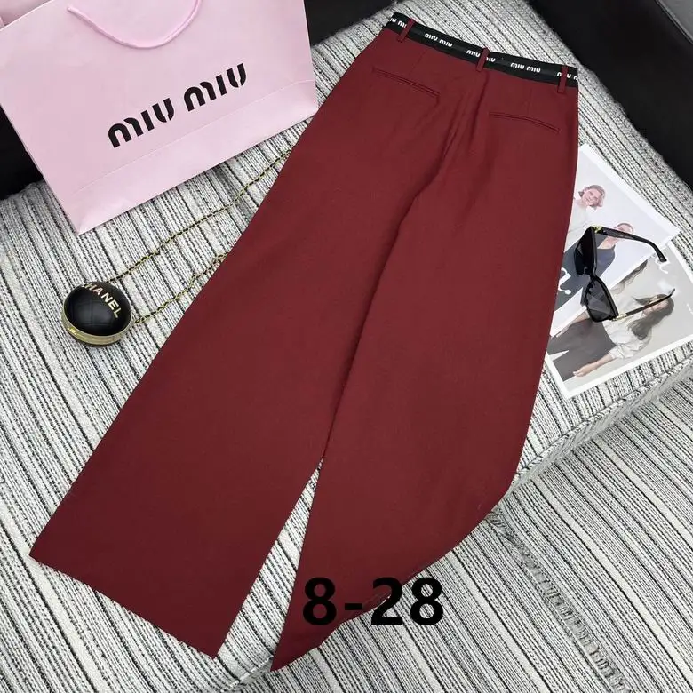 MiuMiu S-XL  (210)